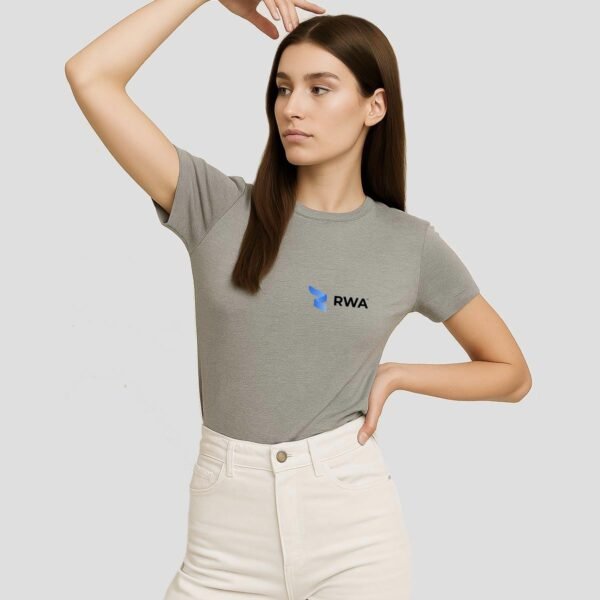 RWA Signature Logo T-Shirt Ladies – Minimalist Streetwear Tee – Modern Fit by RWA.Inc